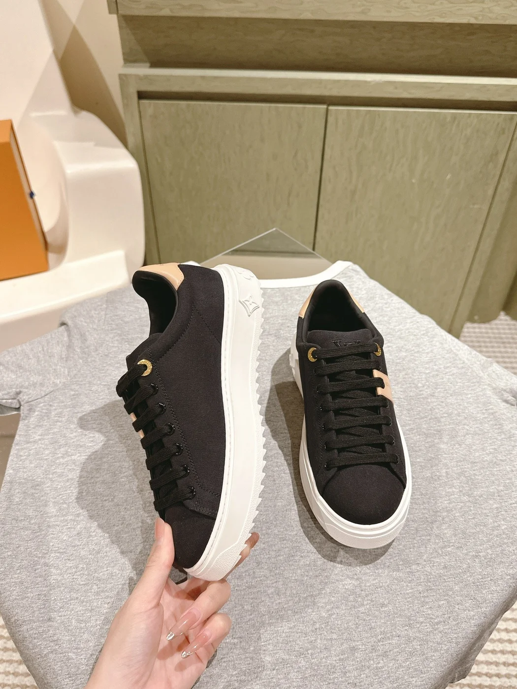 Louis Vuitton Women Black Canvas Sneakers product view 4