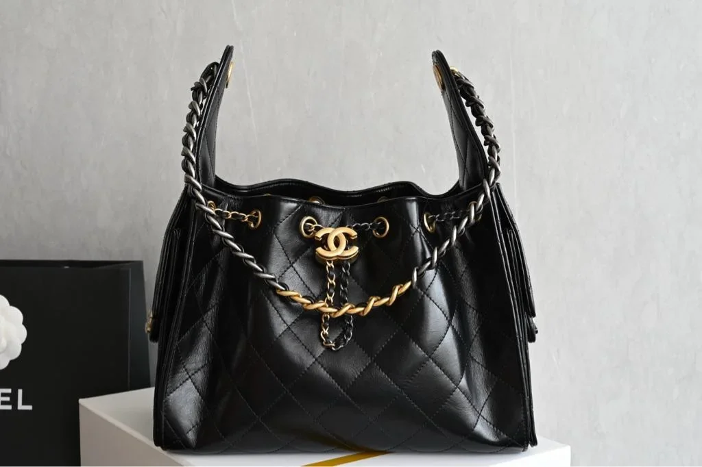 Chanel 25 Small Gold Silver Chain Bag product view 1