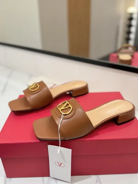 Valentino Brown Sandel product view 1