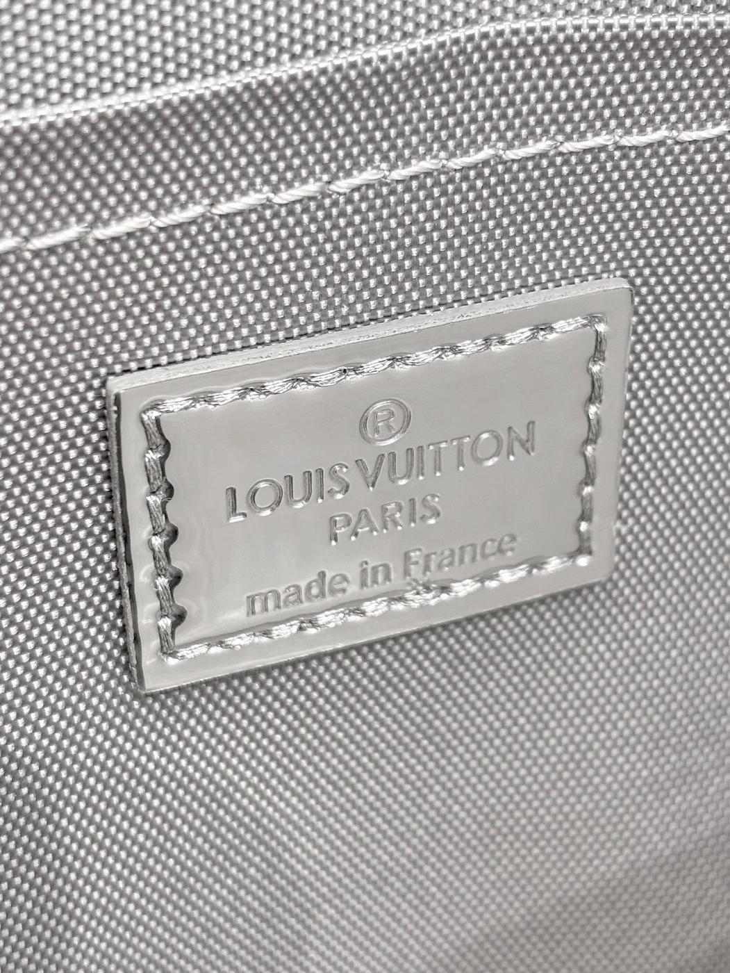 Louis Vuitton Speedy Bandoulière 20 bag product view 7
