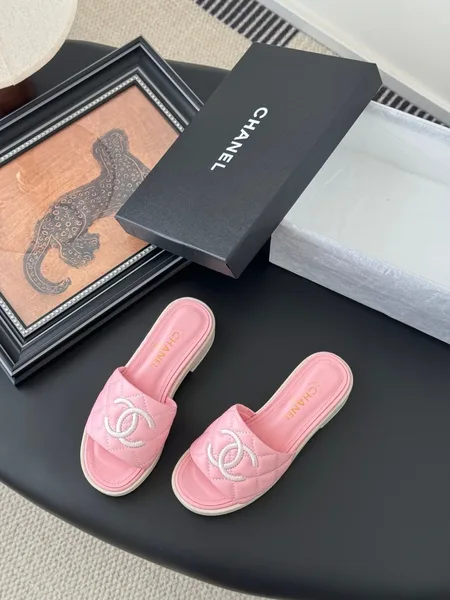 Chanel Women Pink Quilted Leather Slides product view 5