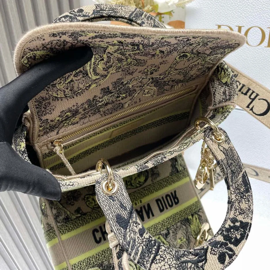 Dior Medium Dioriviera Lady D-Lite Bag product view 3