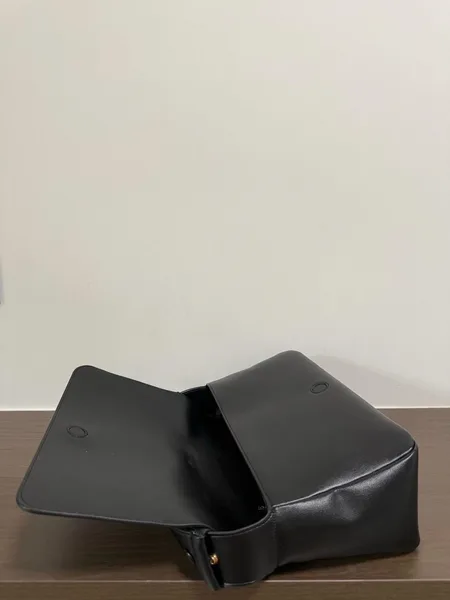 Chanel Spring Summer 2026 Messenger Bag Lambskin product view 2
