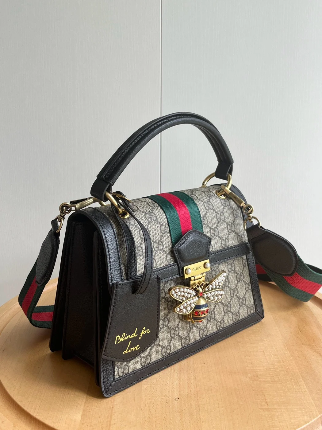Gucci Queen Margarnet Bag in Black product view 2