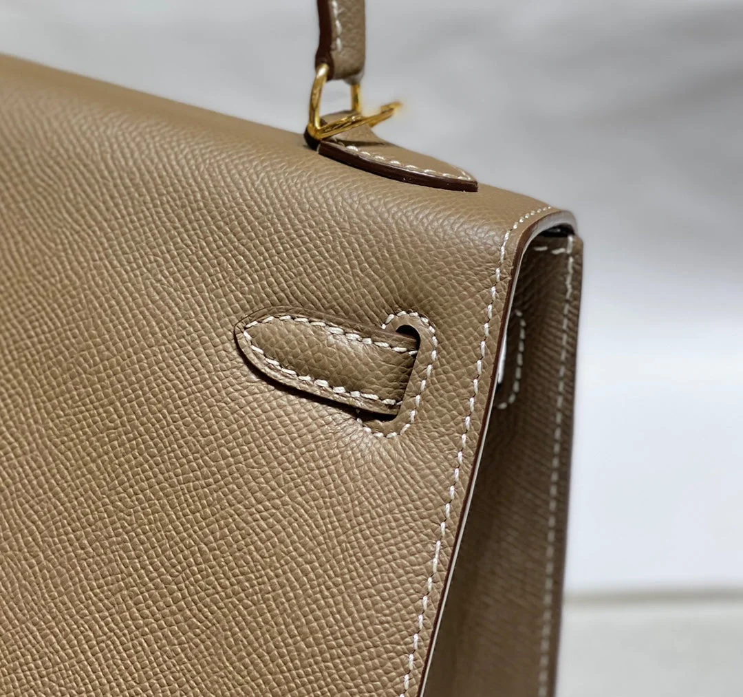 Hermès 25 bag in Etoupe Epsom leather with gold hardware product view 9