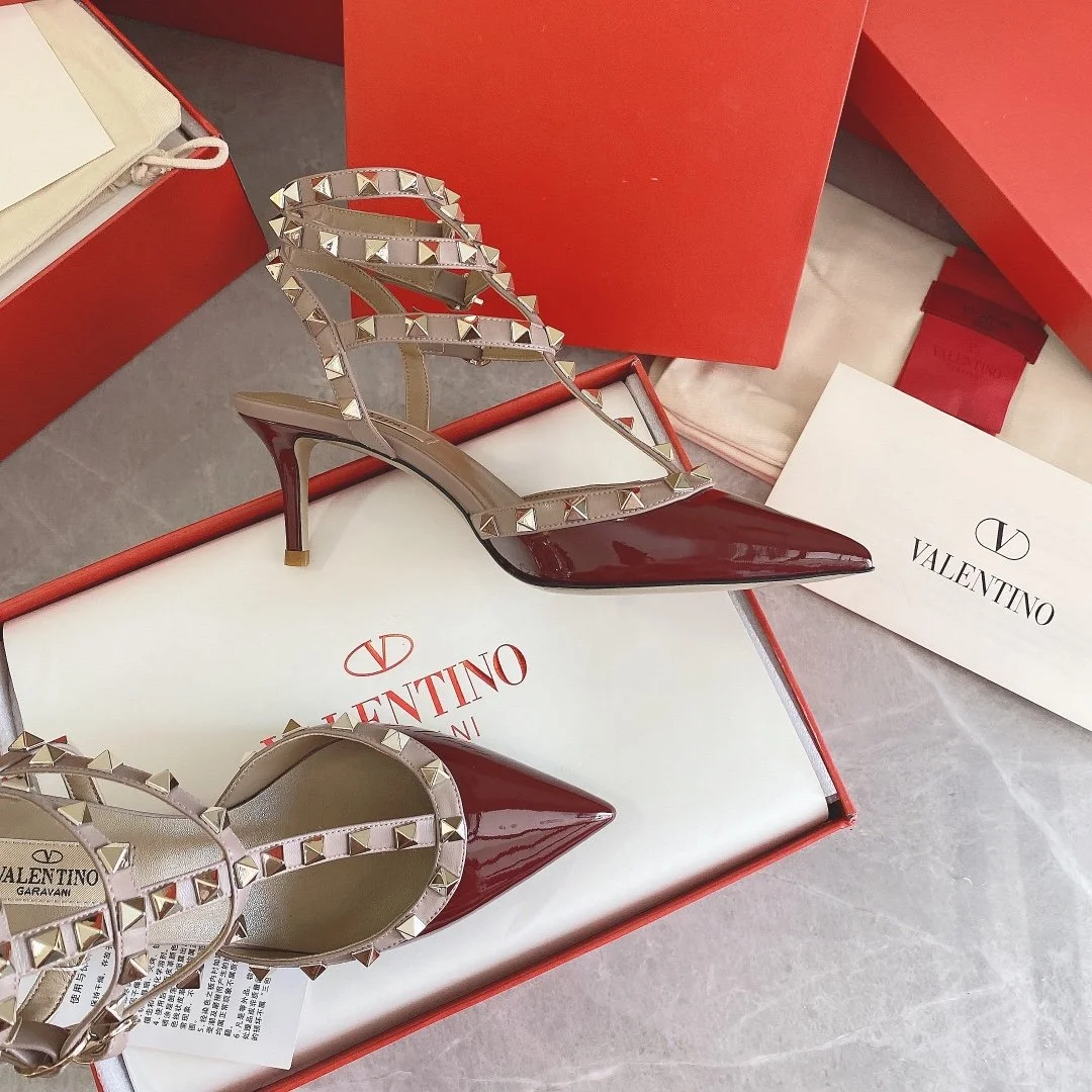 Valentino Women Red Patent Leather Rockstud Flats product view 3