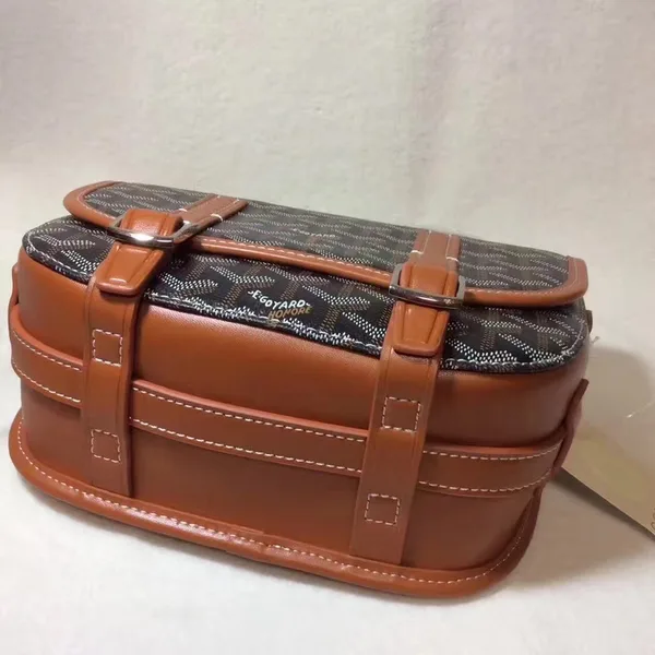 Goyard Messenger Bags for Men product view 15