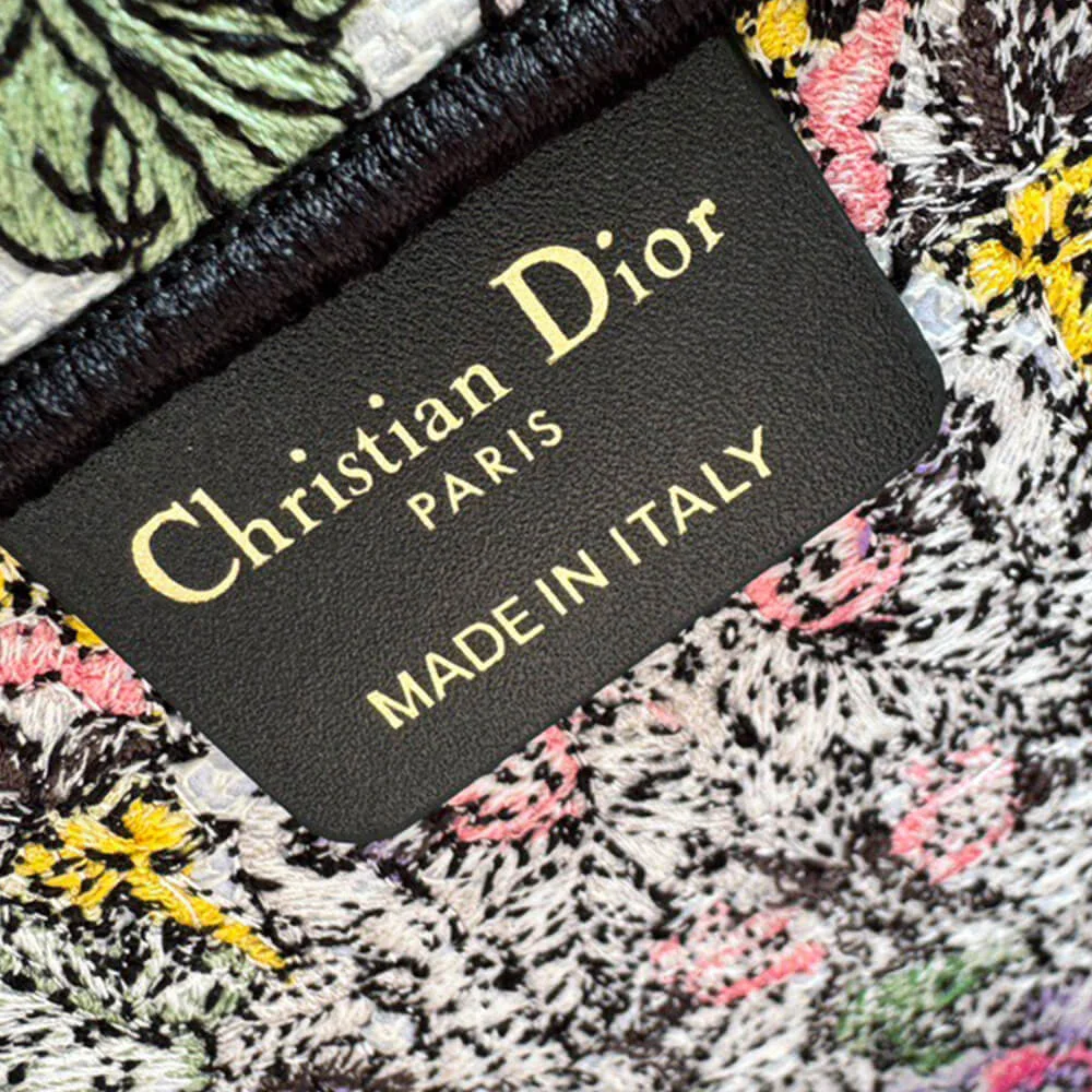 Dior Medium Dior Book Tote product view 5