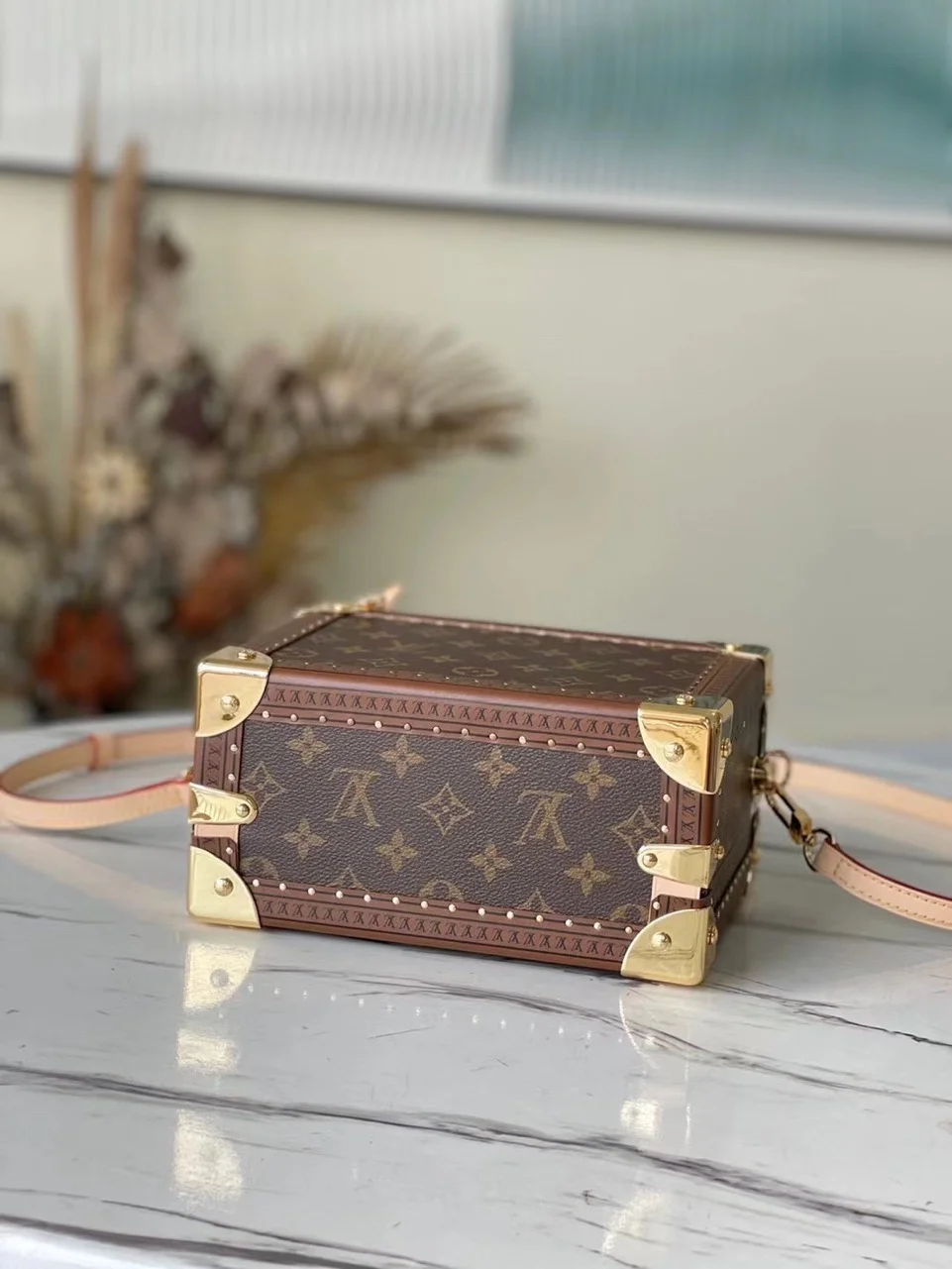 Louis Vuitton Valisette Tresor Monogram Handbags 22.5×14.5× .5 cm product view 7