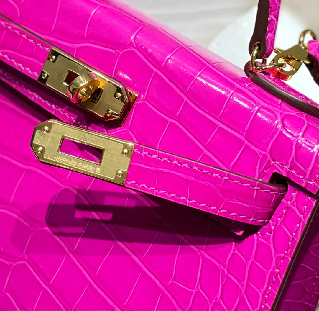 Hermès Mini Kelly In Deep Magenta Crocodile Skin Gold Hardware Bag product view 5