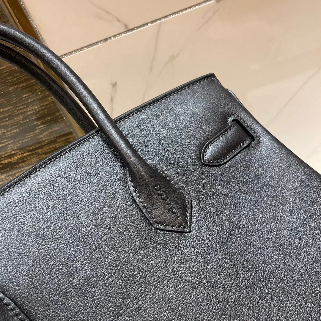 Hermès Birkin 30 cm Black Swift Leather Gold Hardware Bag product view 8