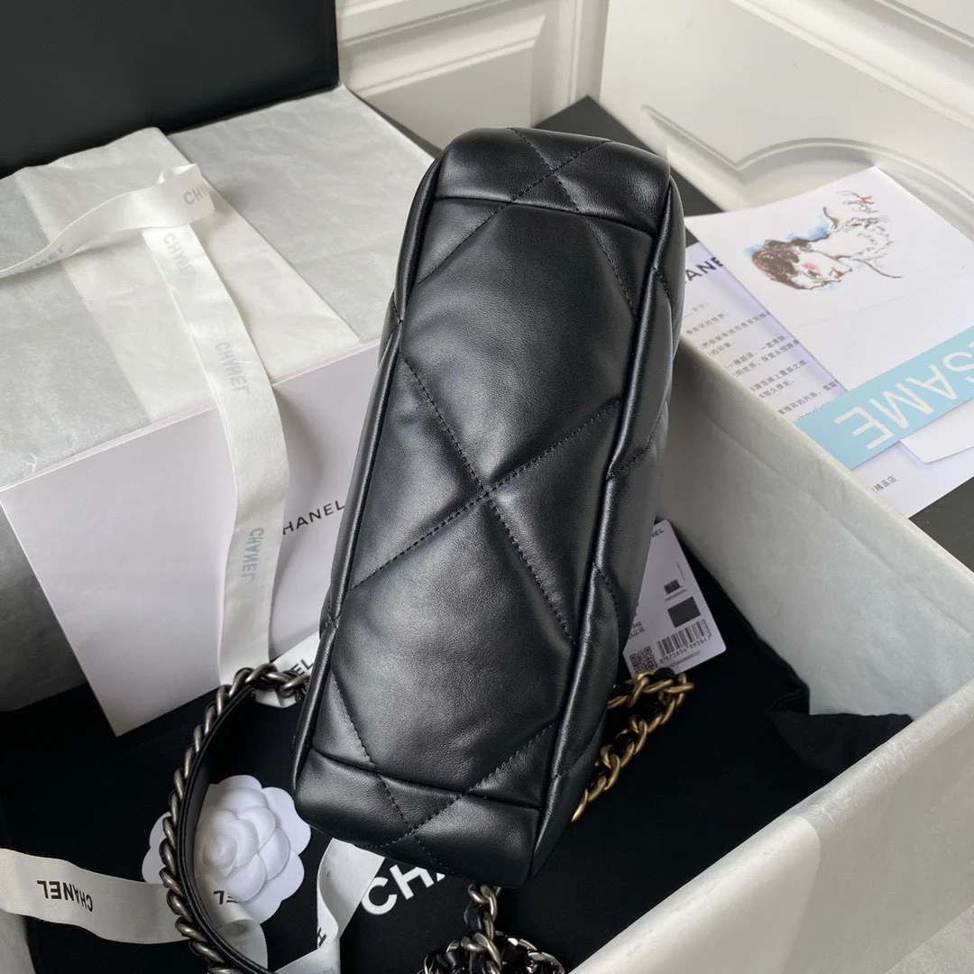Chanel 19 Flap Bag Black Lambskin Gold Hardware product view 5