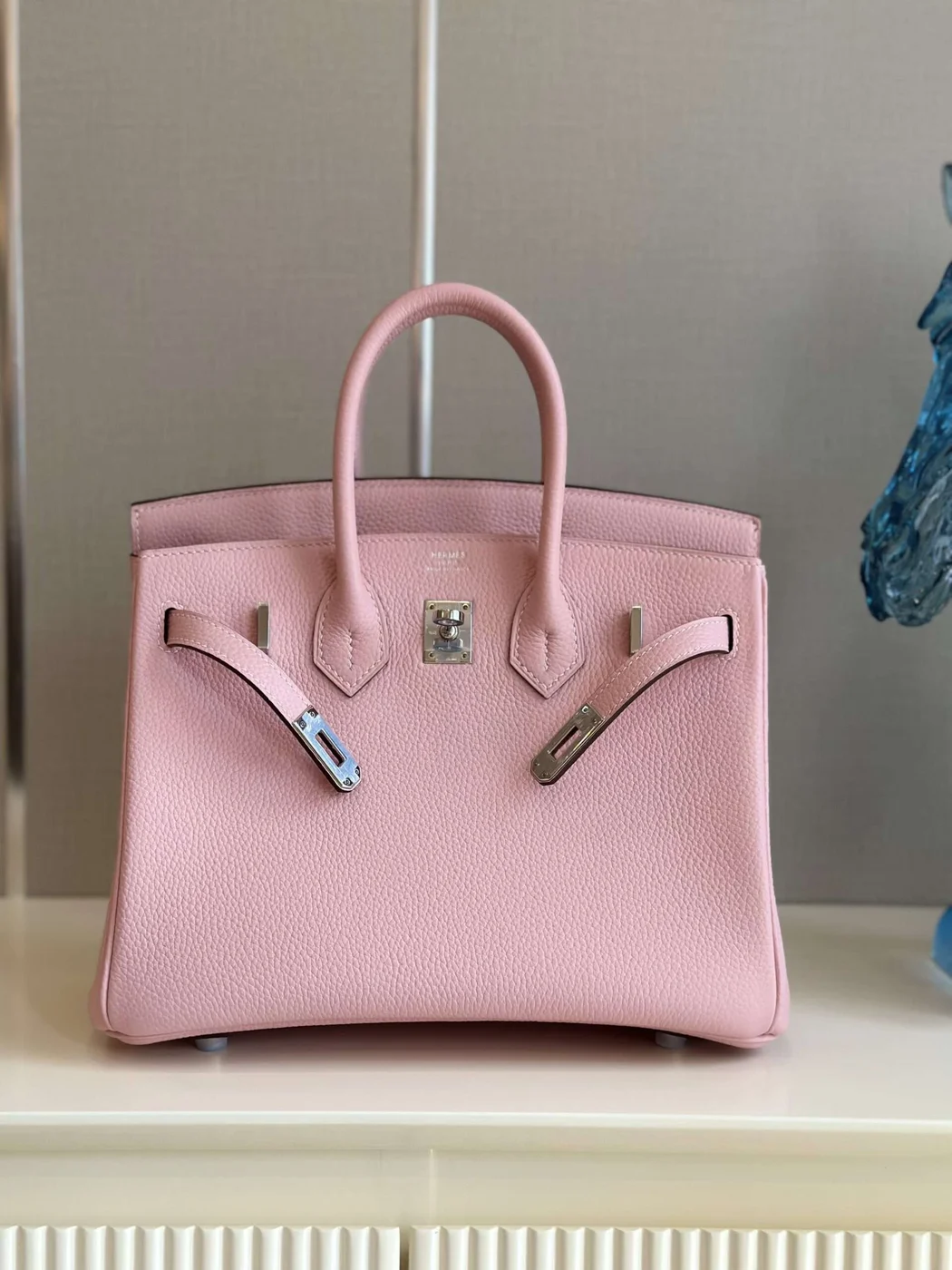 Hermès Birkin 25 Rose Pink Togo Leather Palladium Hardware Bag product view 4