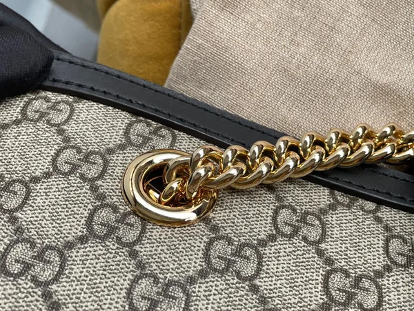 Gucci Padlock Handbag with Gucci Logo Pattern 35x23x14cm product view 3