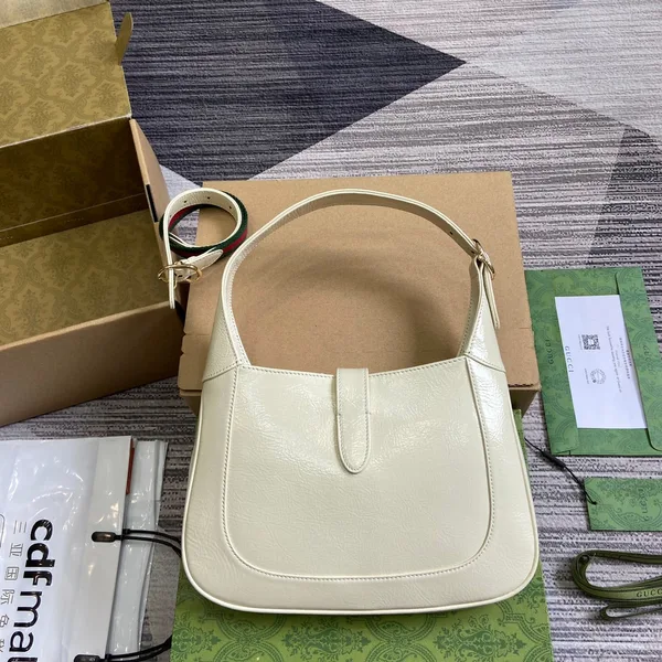 Gucci Jackie Small Shoulder Bag 27 In White Cracked Lacquer Calfskin Gold Hardware product view 4