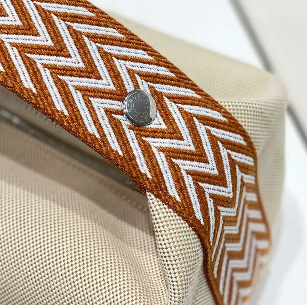 Hermès Clutch Bag Bride A Brac PM Fabric 12x20x10cm product view 3