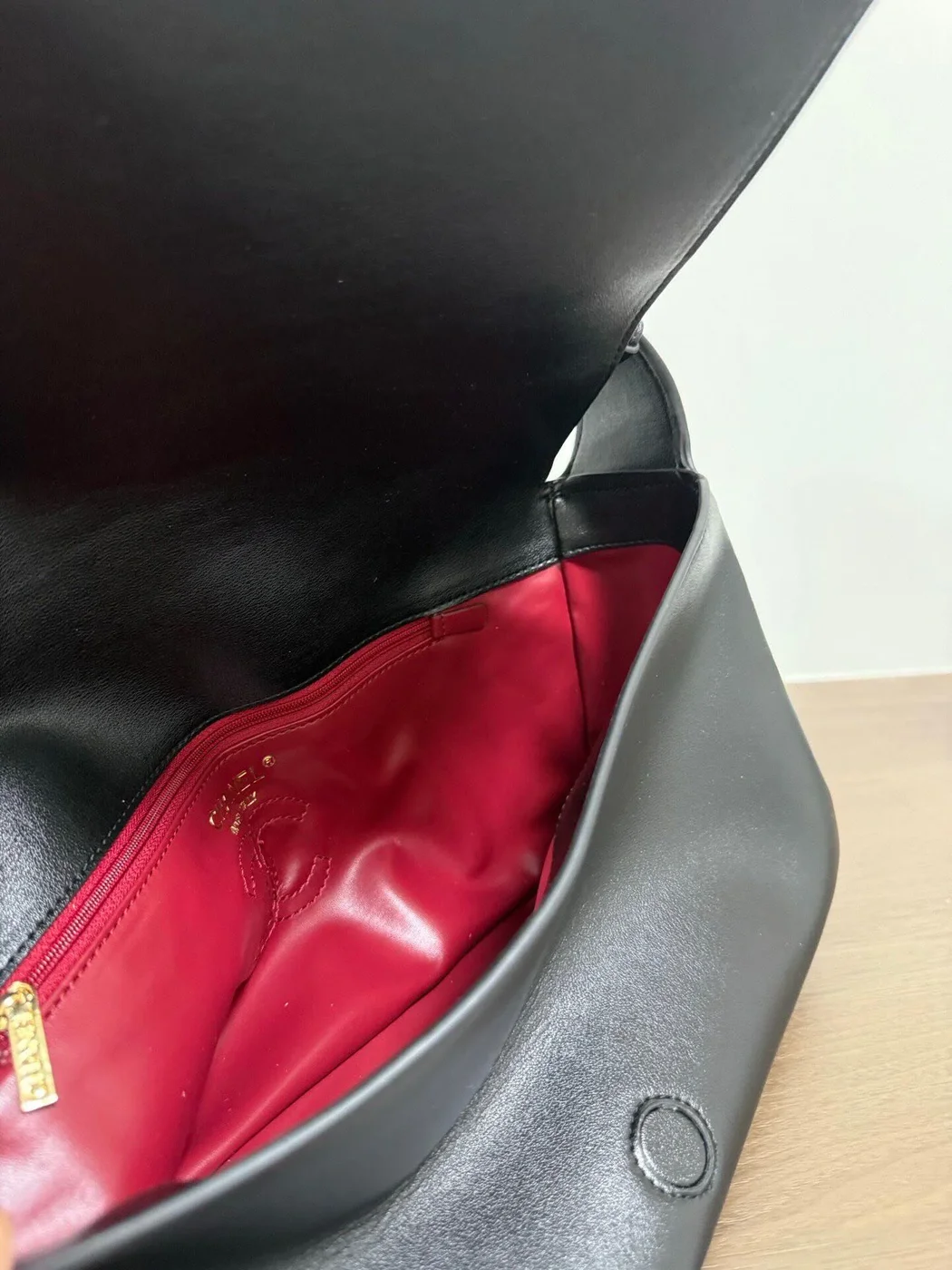 Chanel Spring Summer 2026 Messenger Bag Lambskin product view 5