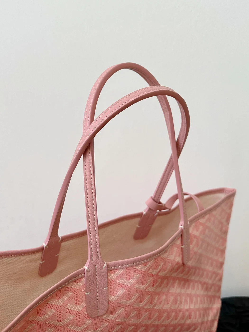 Goyard Saint Louis PM Tote Bag  Wallet product view 3