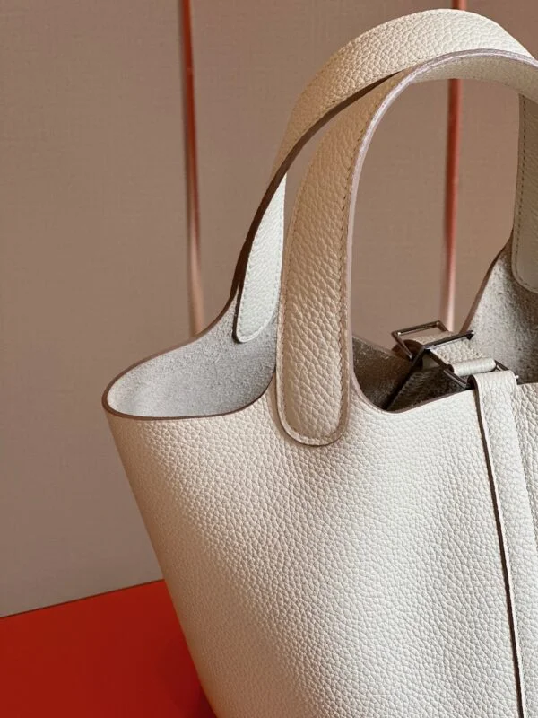 Hermès Picotin 18 White Togo Leather Silver Hardware Bag product view 4