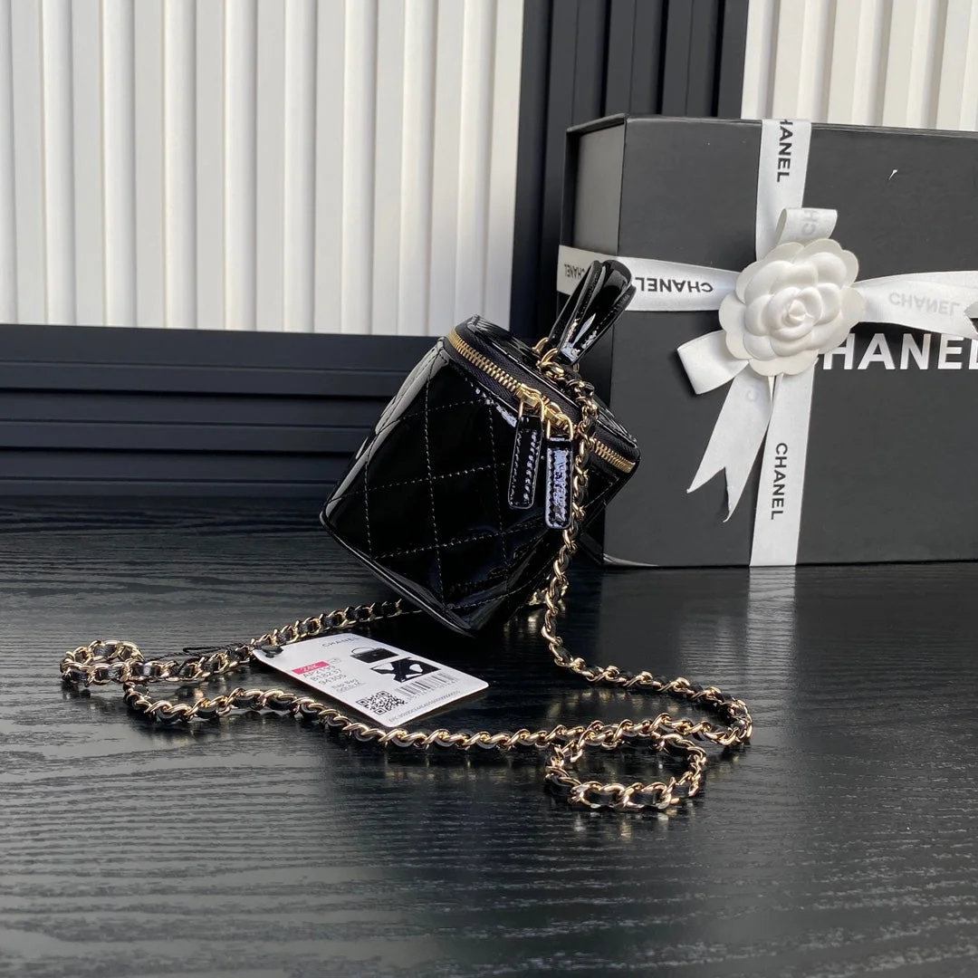 Chanel Long Vanity Case Gold Hardware Bag product view 5