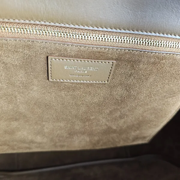 Saint Laurent Le 5 A 7 Bag product view 6