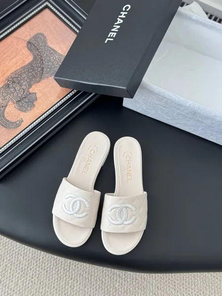 Chanel Women Cream Quilted Leather Slides product view 1