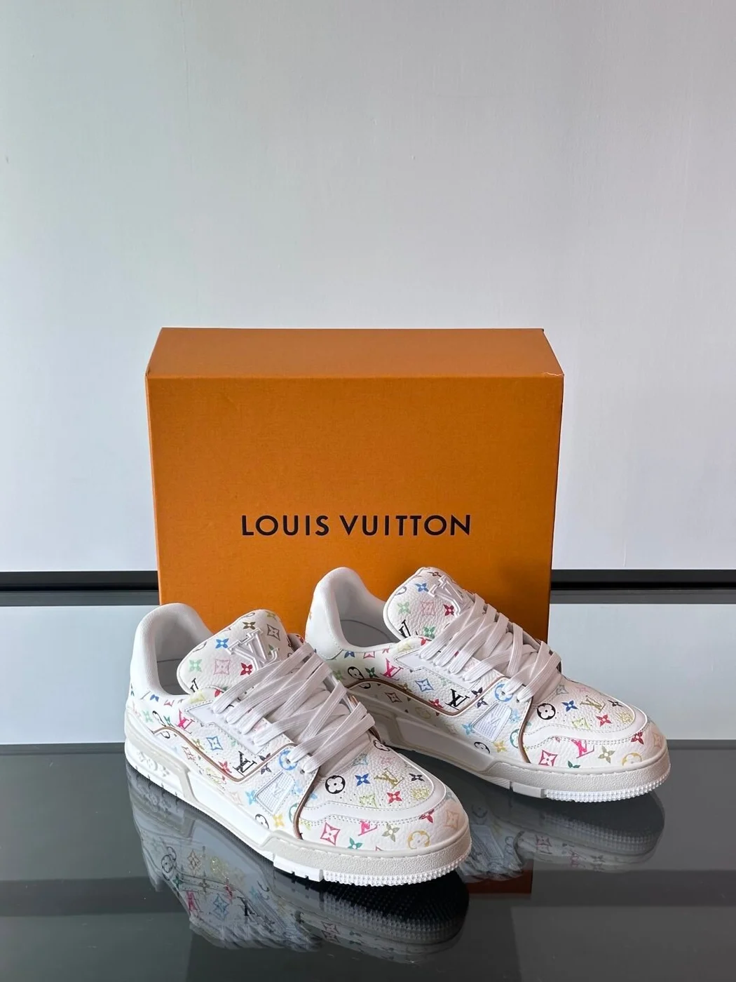 Louis Vuitton Men White Leather Multicolor Monogram Sneakers product view 4