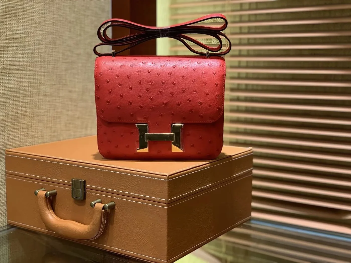 Hermès Rouge Vif Ostrich Constance Mini 18 gold hardware Bag product view 1