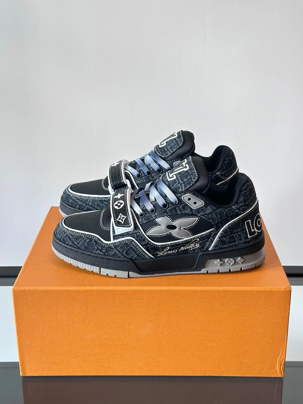 Louis Vuitton Men Black Fabric Leather Sneakers product view 2