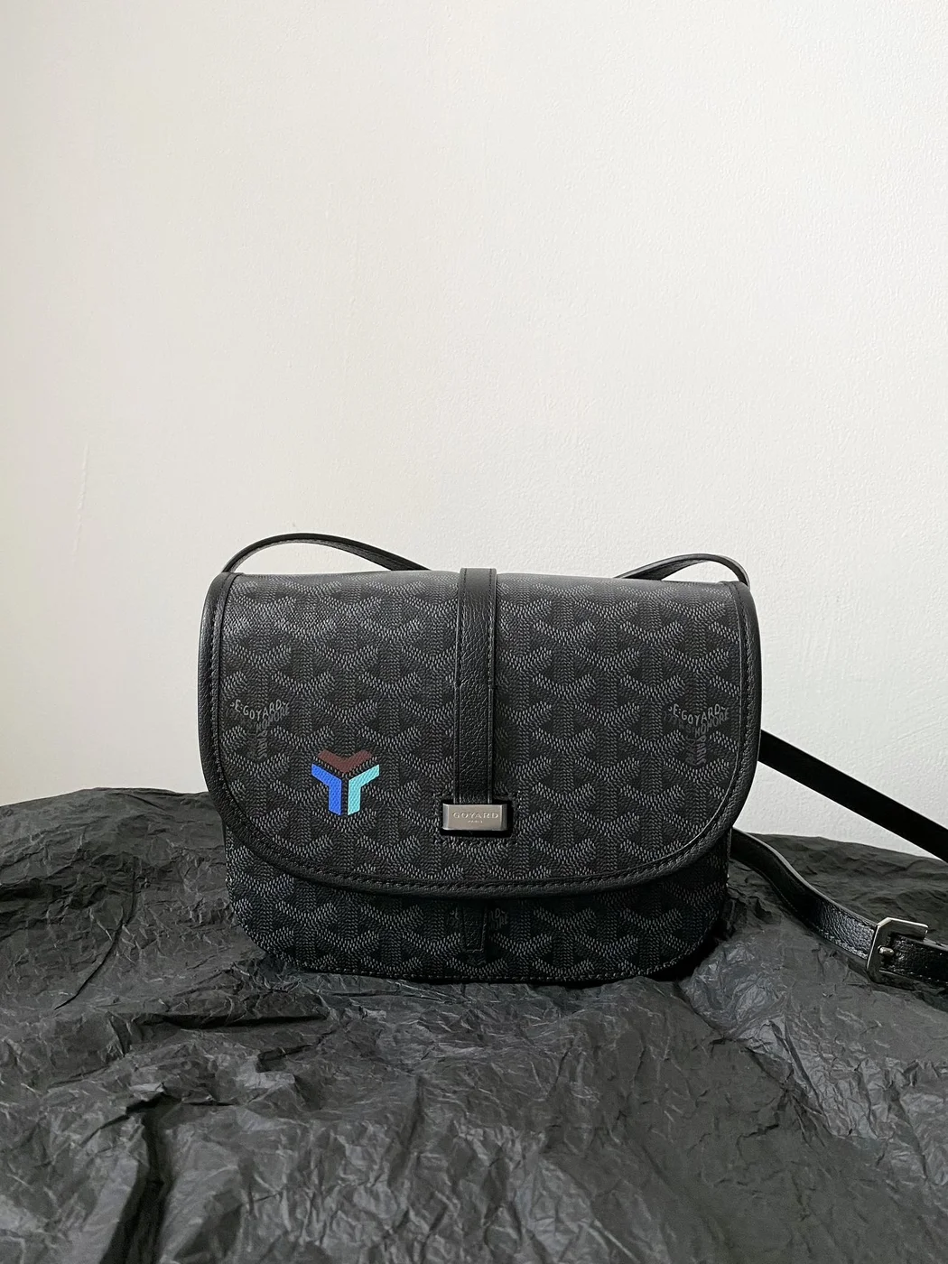 Goyard Goyardine Belvedere III PM Messenger Bag Jet Black product view 2