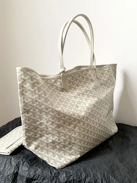 Goyard Goyardine Saint Louis Claire Voie GM White Yellow Bag product view 2