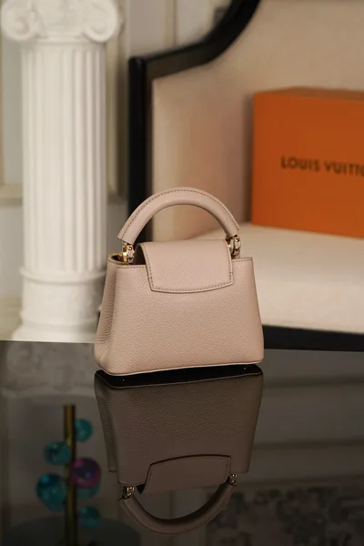 Louis Vuitton Capucines Bag product view 7