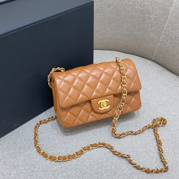 Chanel Flap Bag 20 cm Caramel Lambskin Gold Hardware product photo