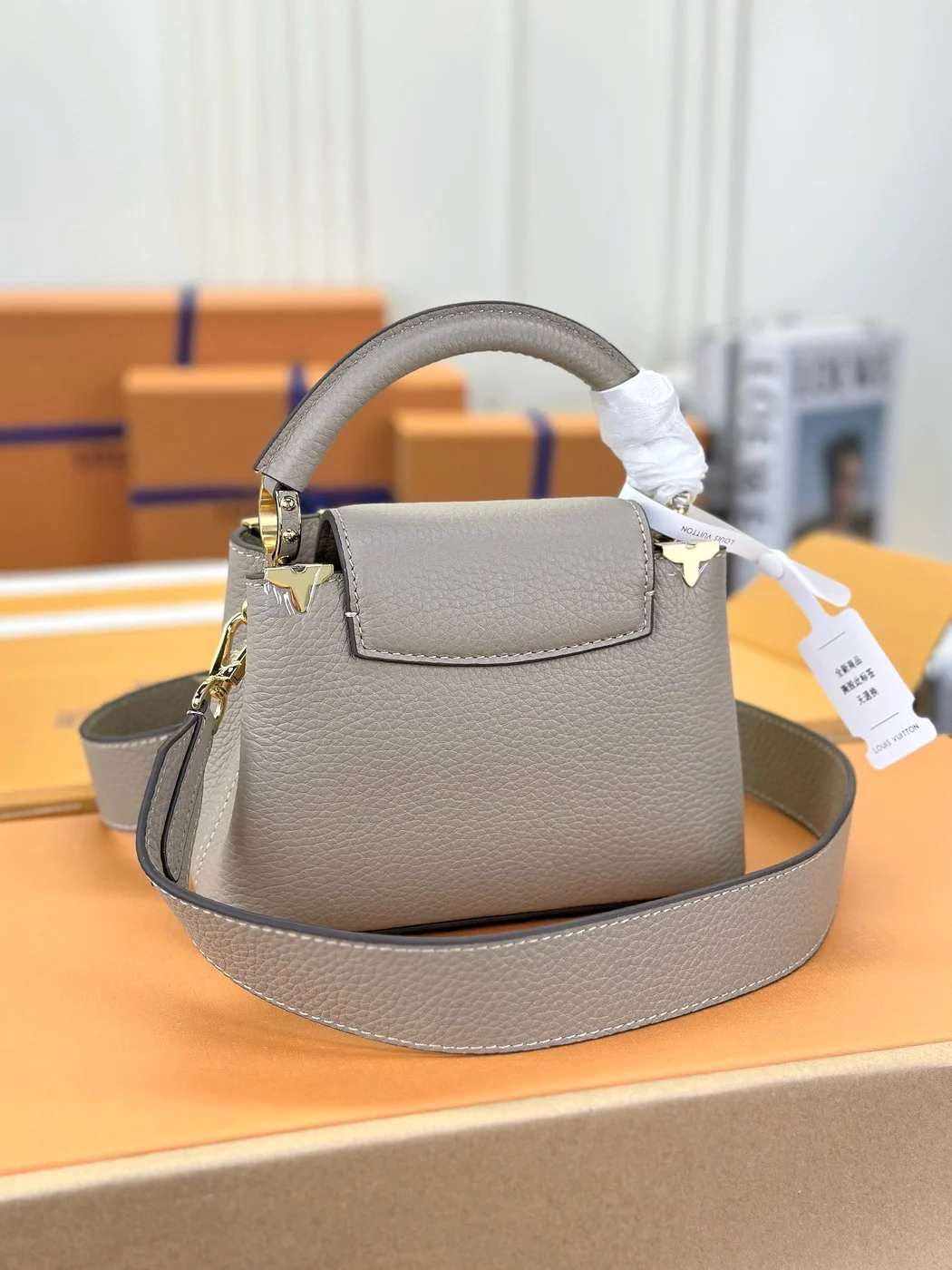 Louis Vuitton Capucines Lock Gold Handbags Cowhide Leather 21 cm product view 7
