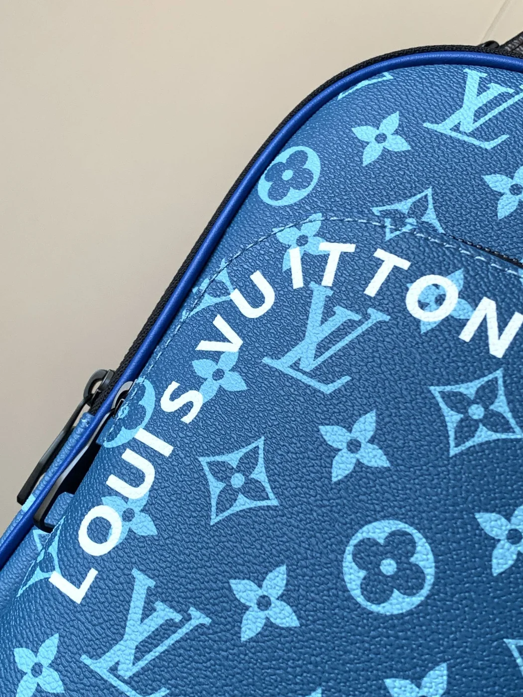 Louis Vuitton Avenue Slingbag 31 In Blue And Brown Taiga Leather Bag product view 8