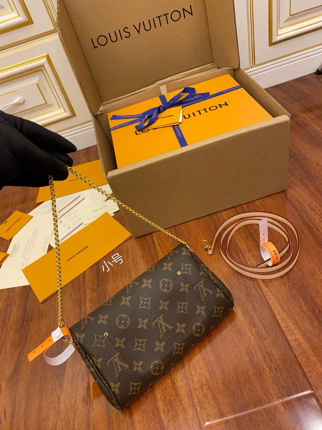 Louis Vuitton Favorite Monogram PM (Petite Modèle) bag product view 4