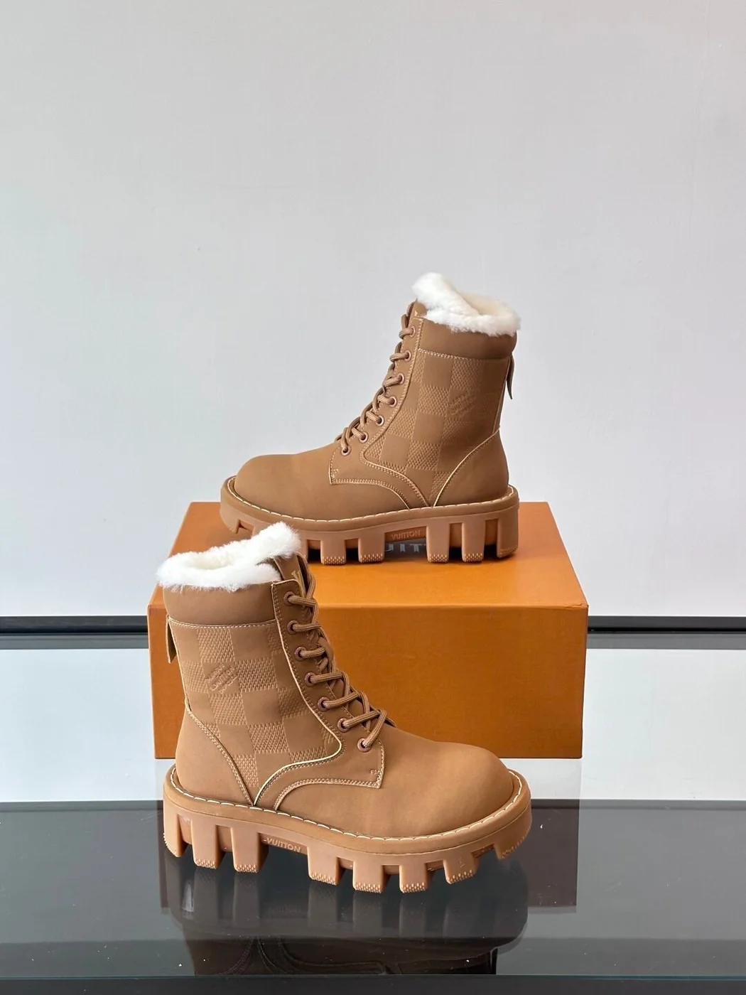 Louis Vuitton Men Tan Leather Fur-Lined Boots product view 4