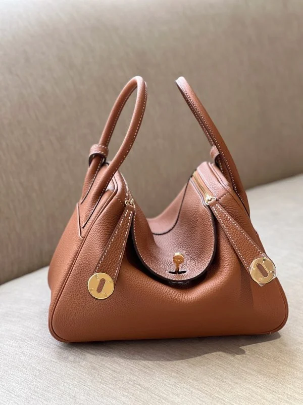 Hermès Lindy 26 Brown Gold Hardware Bag product view 2