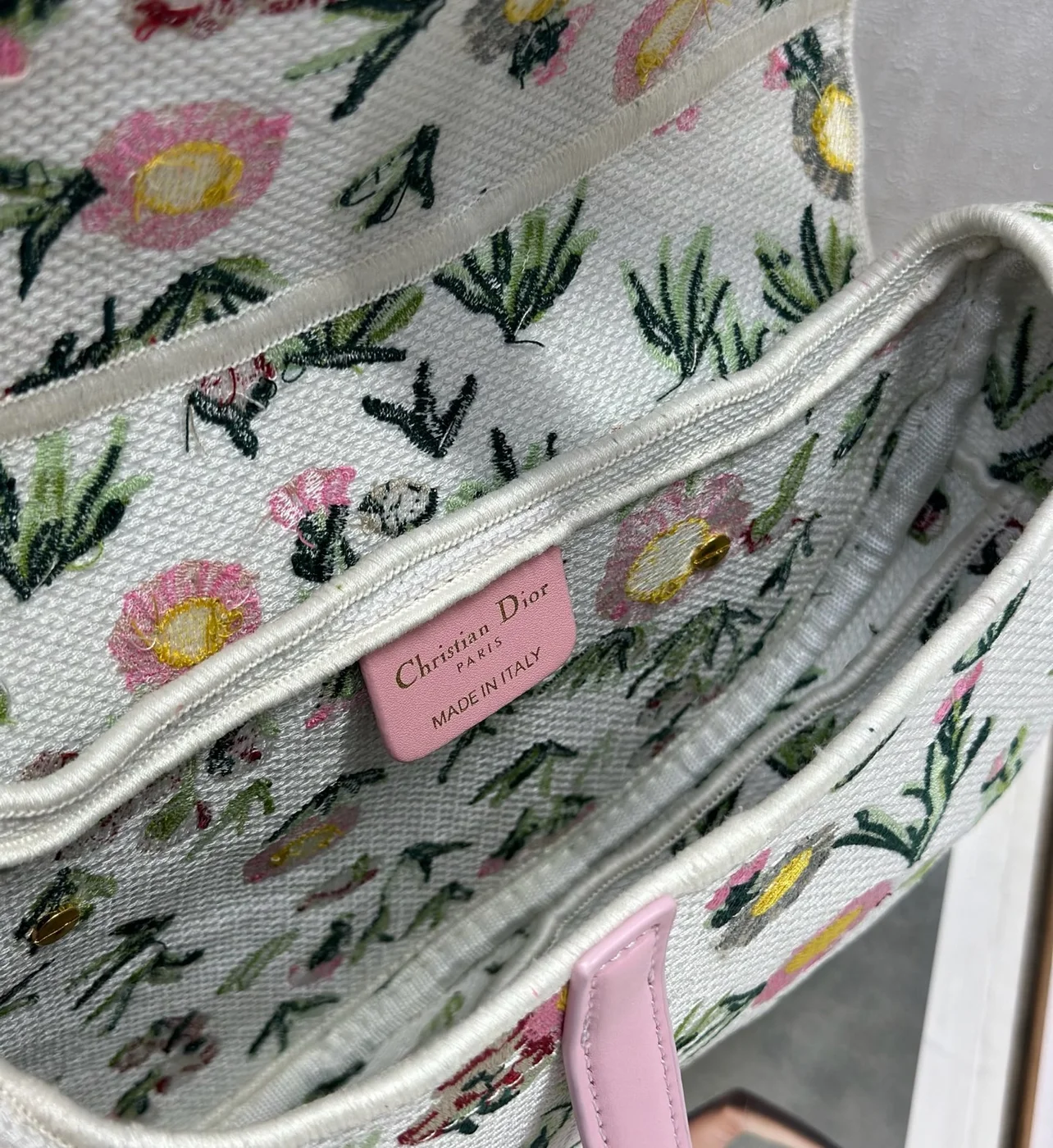 Dior Saddle Bag Multicolored Floral Embroidery Flowers product view 6