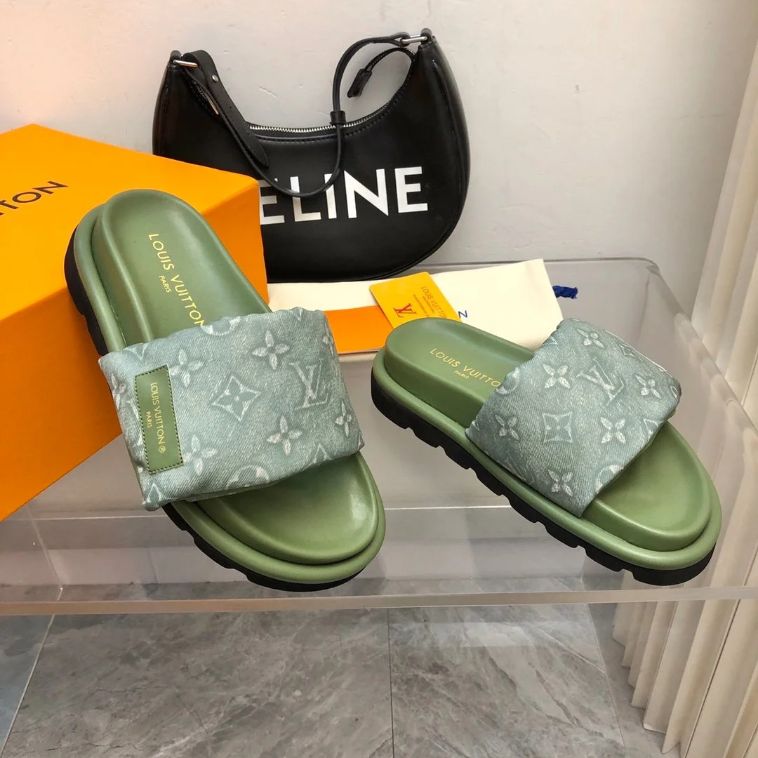 Louis Vuitton Women Green Fabric Strap Rubber Sole Sandals product view 3