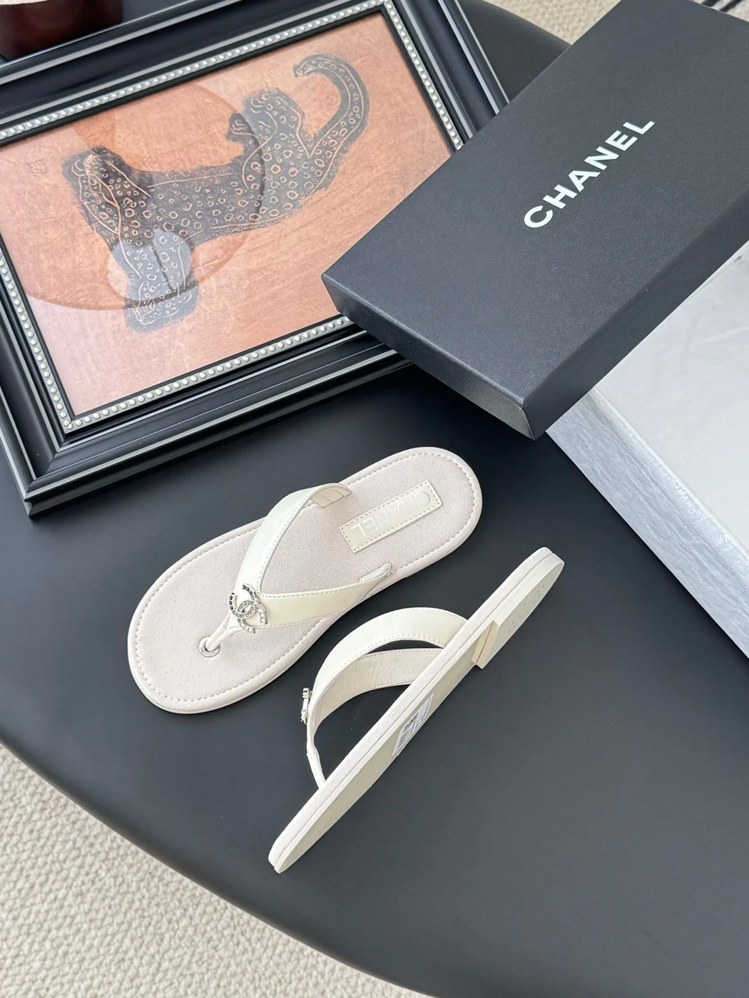 Chanel Women White Leather Thong Sandals product view 4