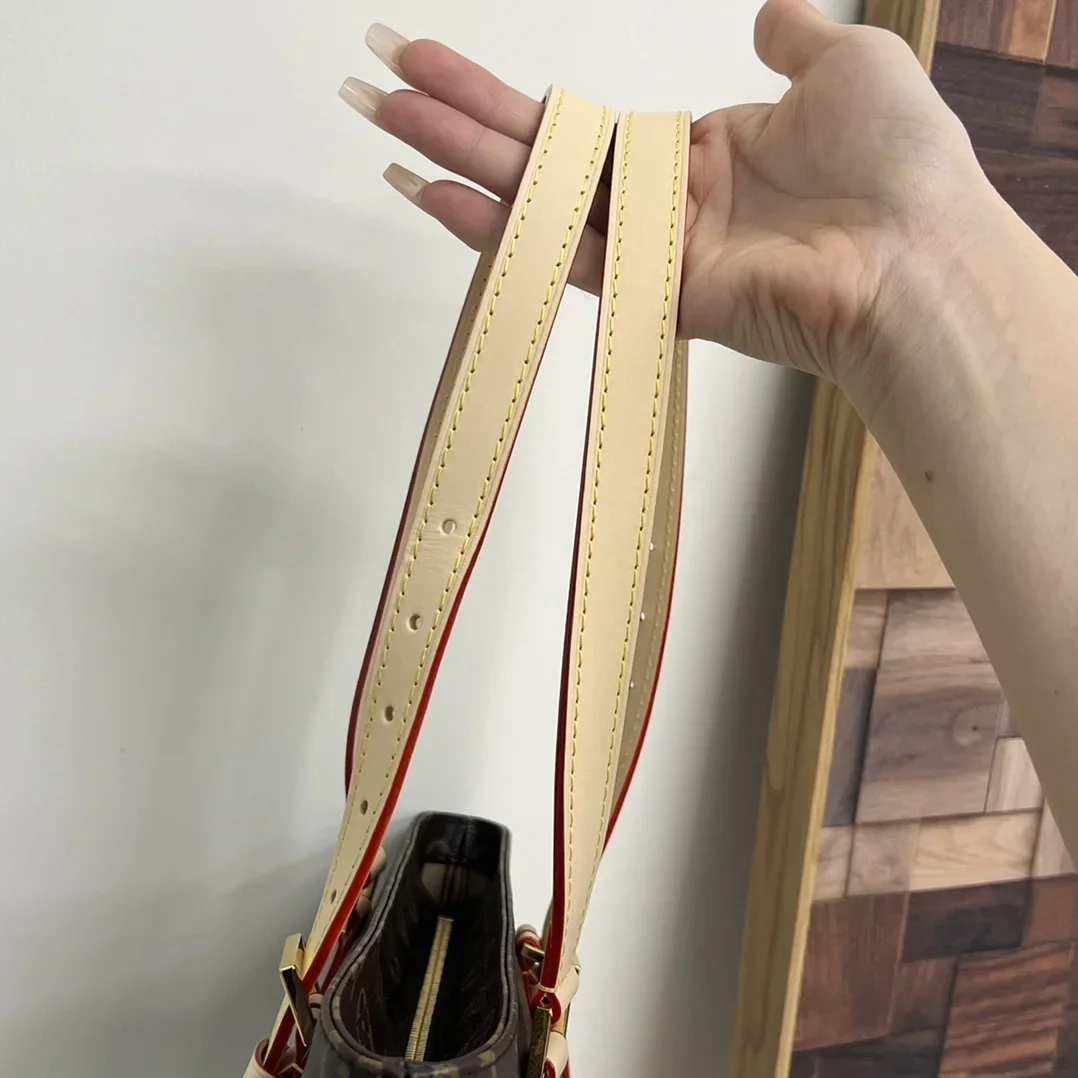 Louis Vuitton Monogram Signature Shoulder Bag product view 4