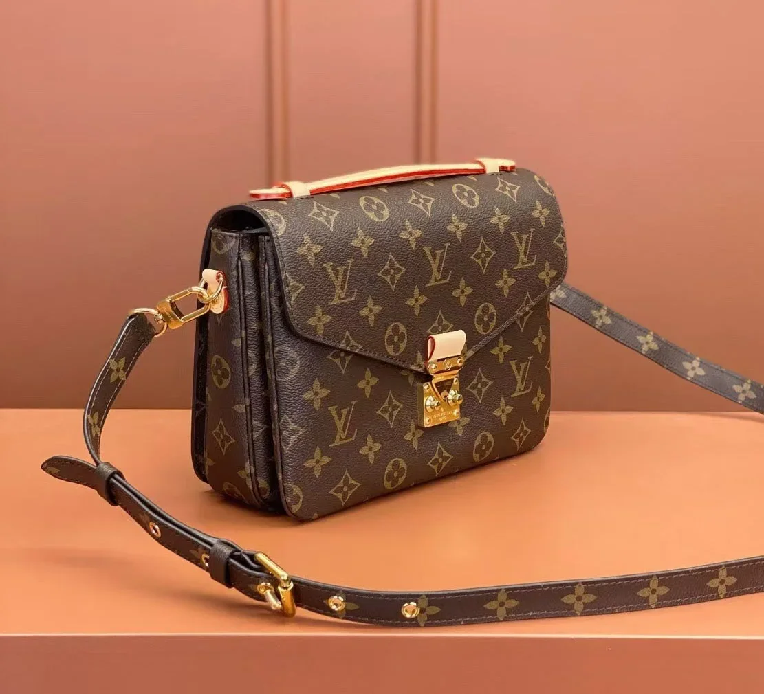 Louis Vuitton Pochette Métis Canvas Bag product view 3