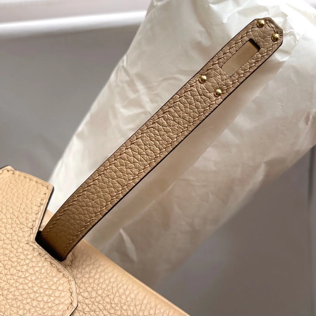 Hermès Birkin 25 cm Beige Togo Leather Gold Hardware Bag product view 6