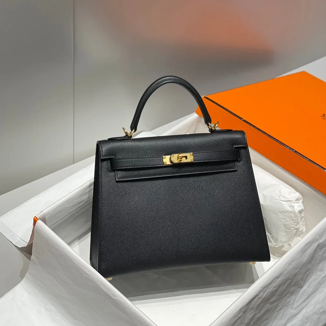 Hermès Kelly 25 Black Epsom Bag with Gold Hardware product view 2