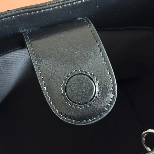 Gucci 26S GG Marmont Tote Bag 17 In Black Calfskin product view 8