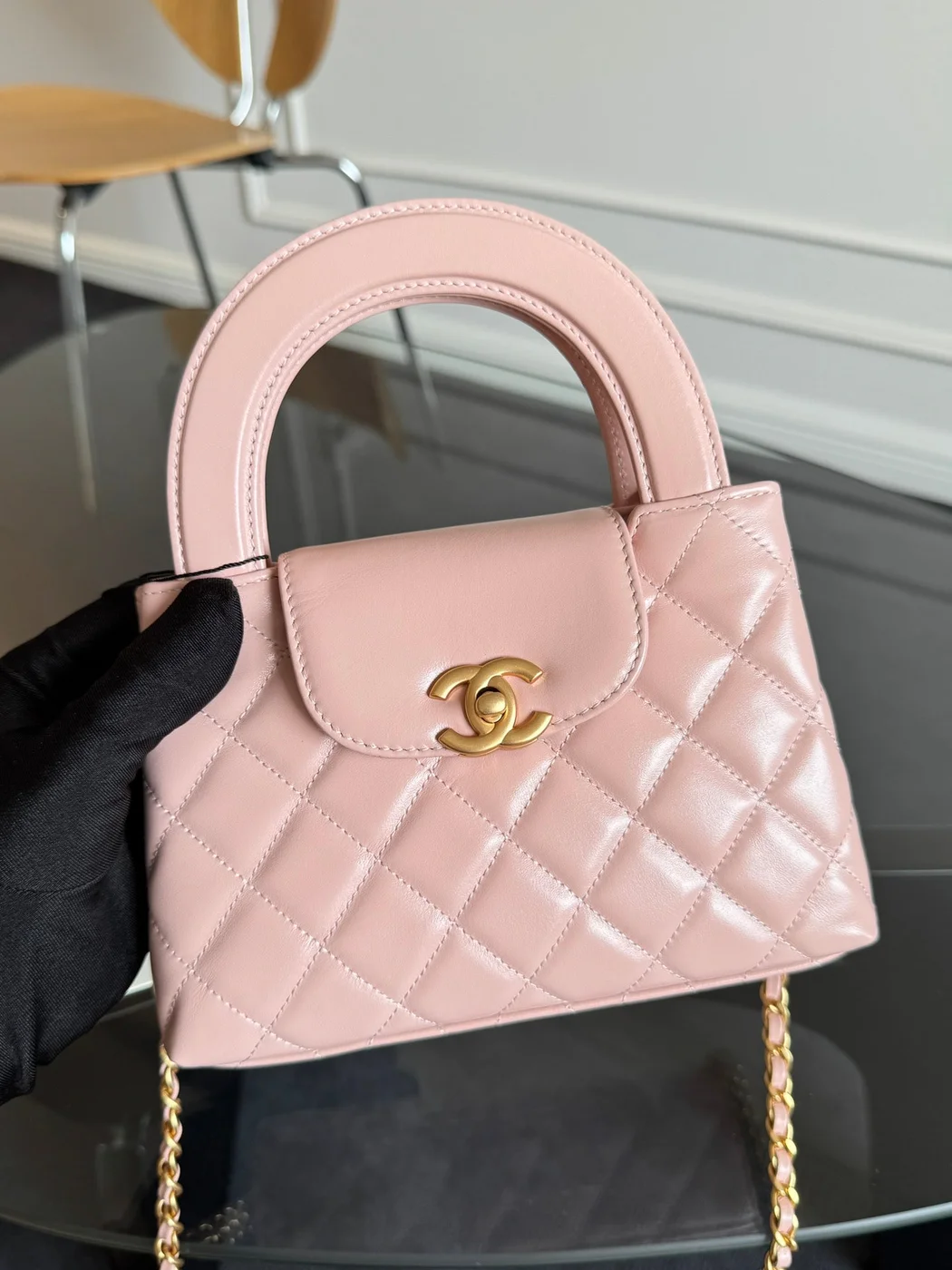 Chanel Kelly Bag 19 In Light Pink Calfskin Gold Hardware product view 2