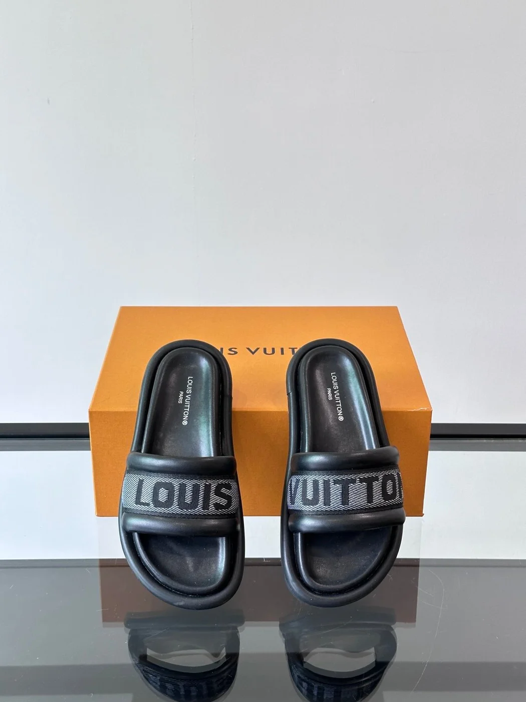 Louis Vuitton Men Black Fabric Strap Slide Sandals product view 6