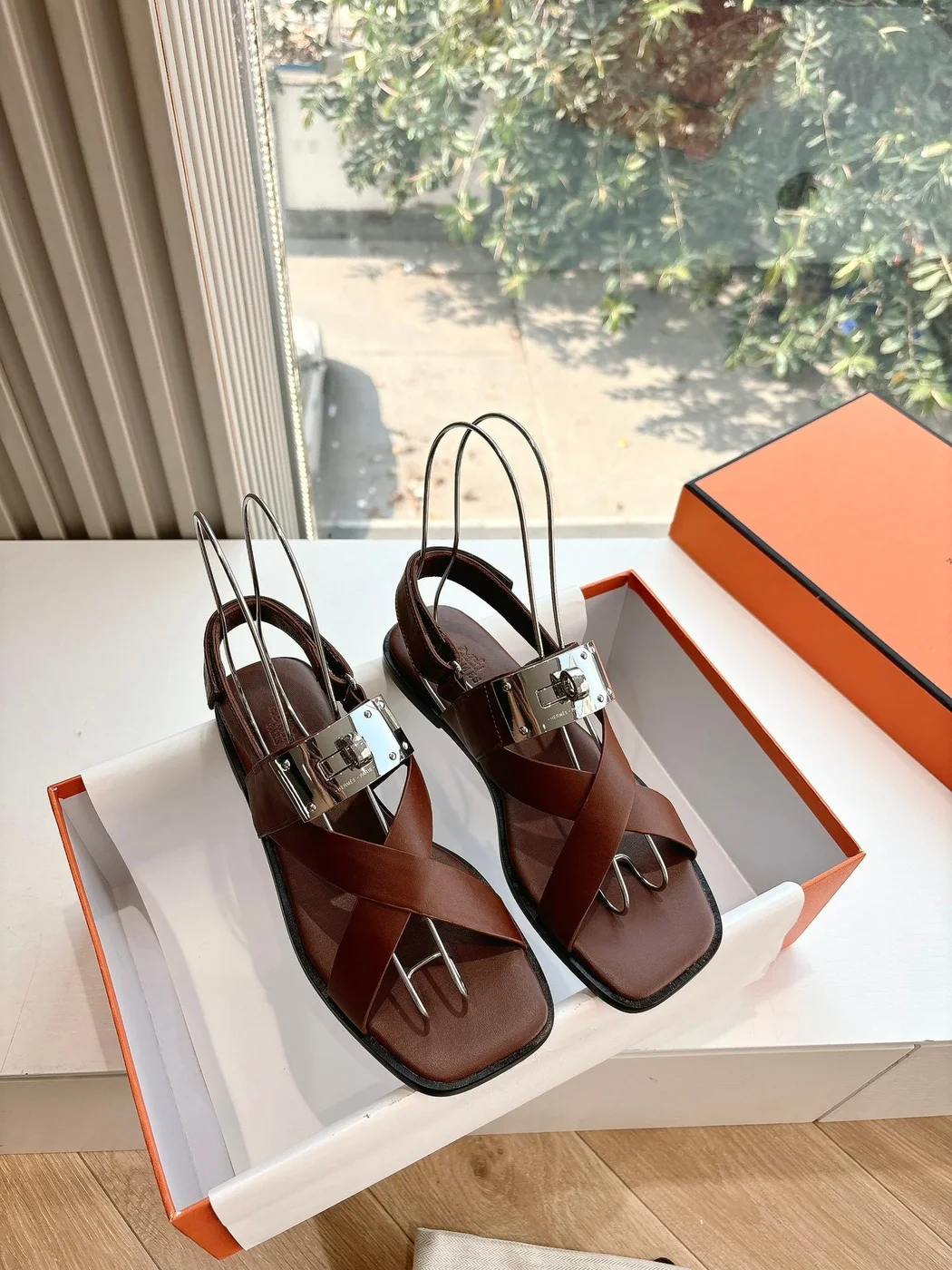 Hermès Women Brown Leather Sandals product view 3