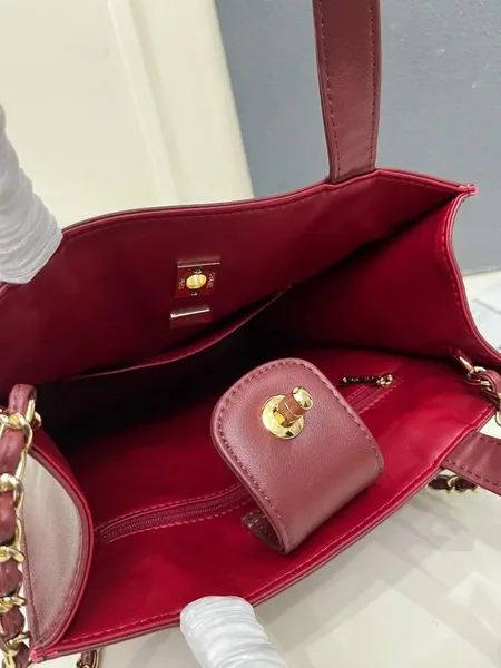 Chanel Small Shopping Bag Métiers d’art 2026 collection product view 4
